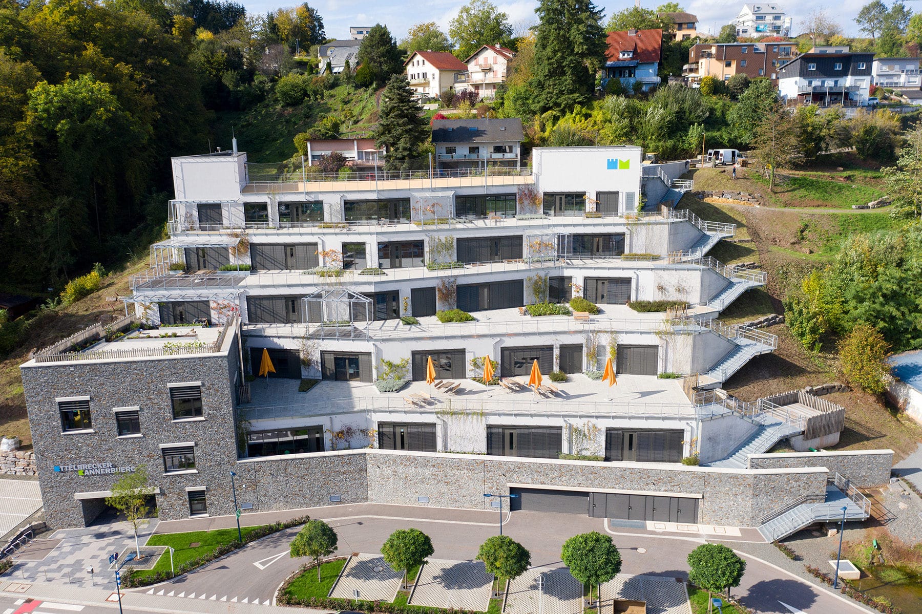 Bacs de plantation en acier galvanisé à la Maison relais Ettelbruck