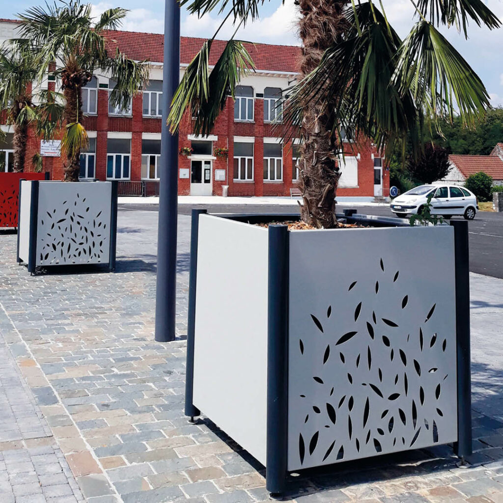 Bac d'Orangerie tôle lisse acier découpée laser - Aéris