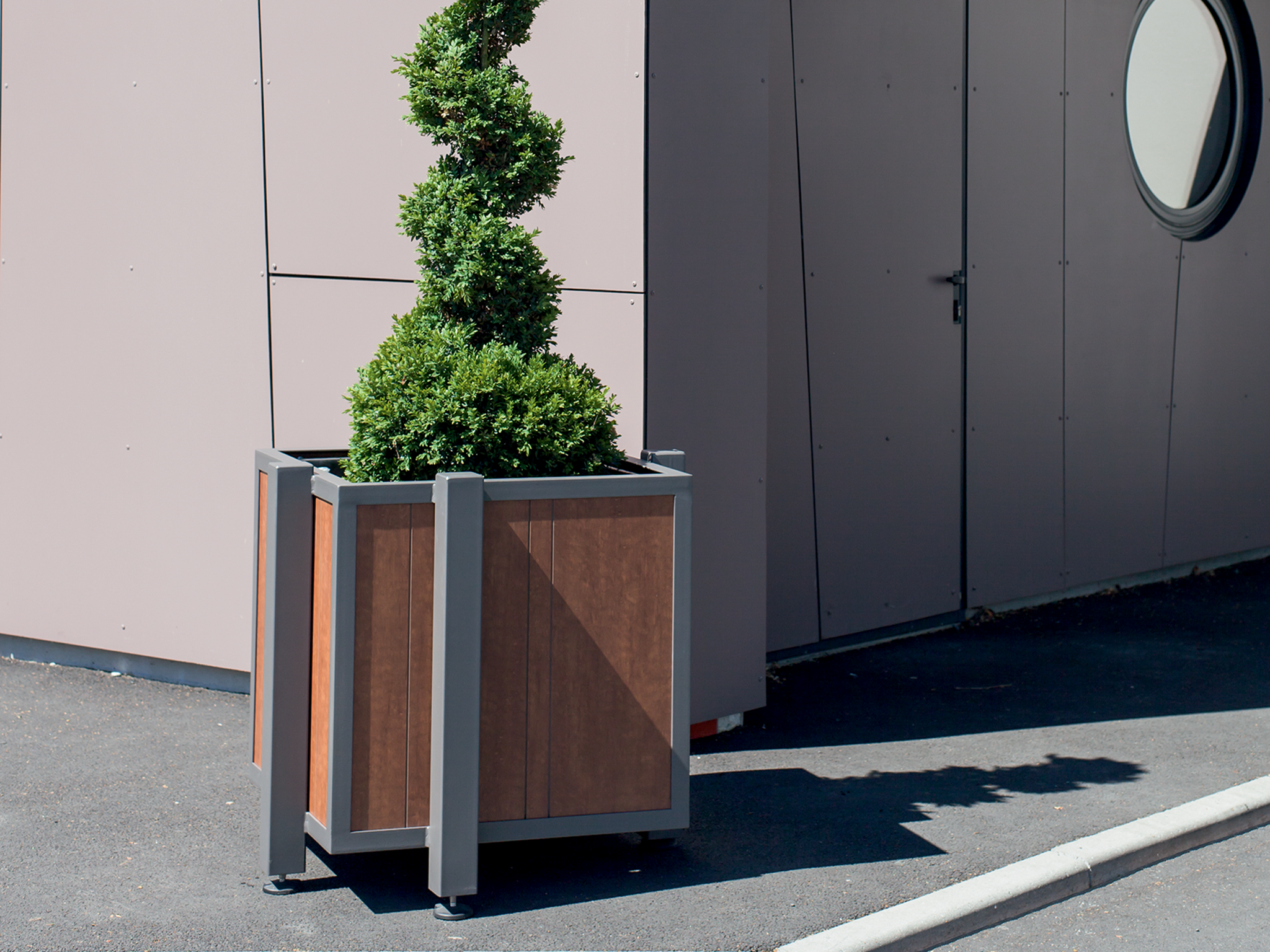Bac à plantes bois stratifié – Asyma