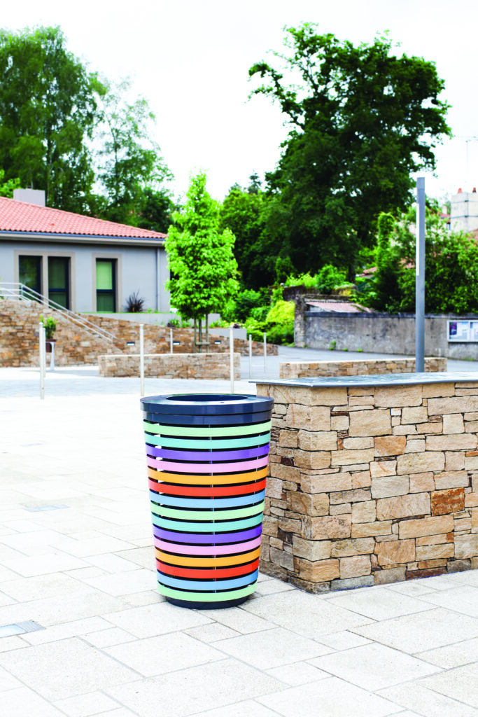 Poubelle Publique – PASTEL_atech