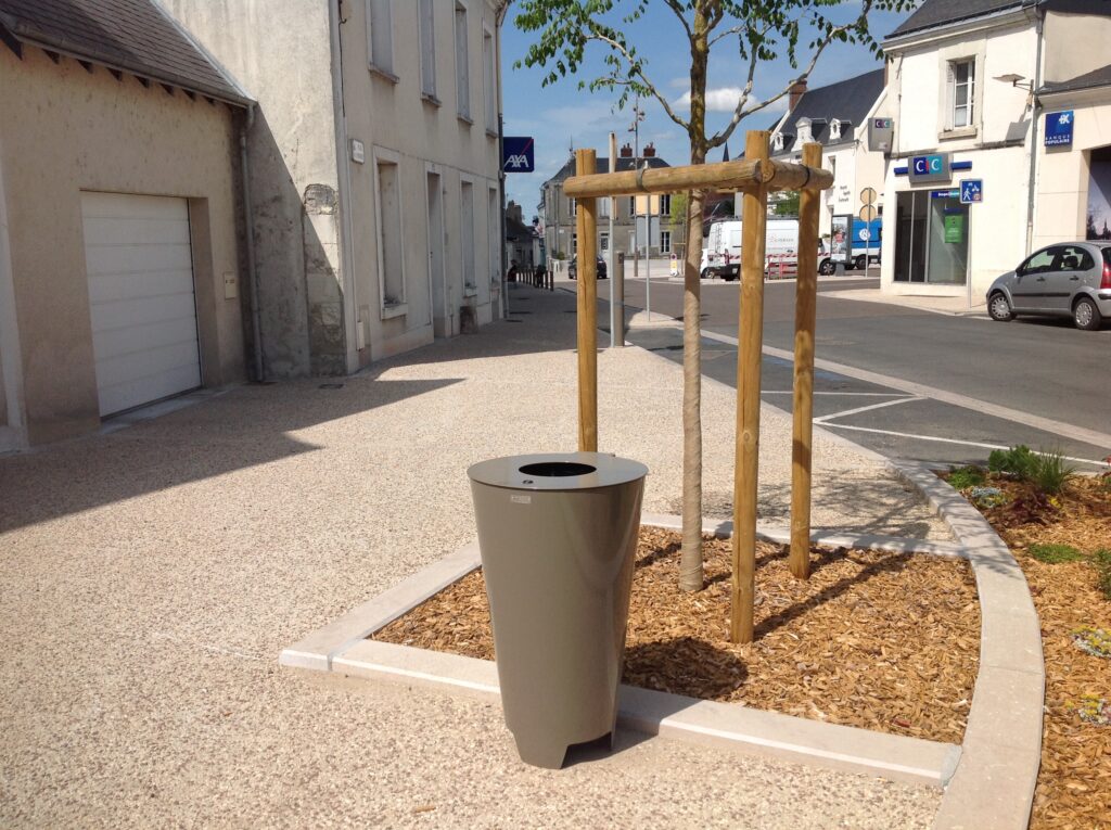 Poubelle Publique – SYNERGIE