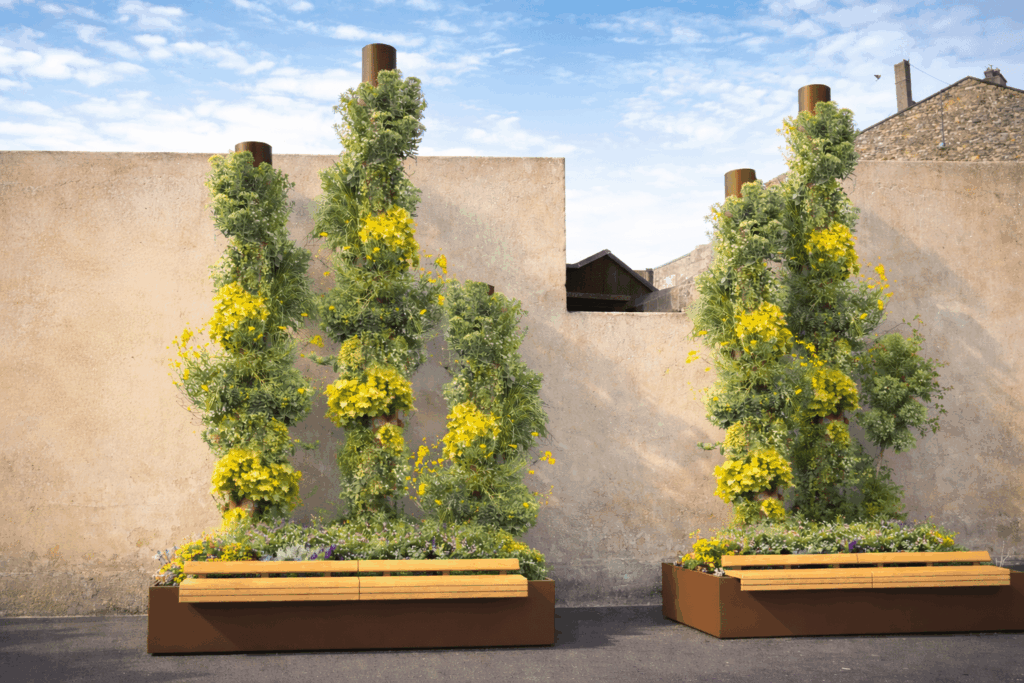 Colonne végétalisée Mube