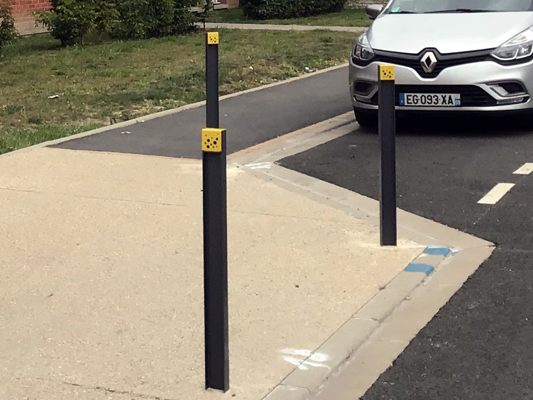 Potelet – Square